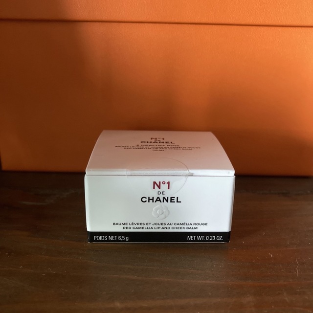 CHANEL リップ&チークボームN1ドゥシャネル　ヘルシーピンク