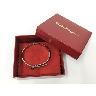 Salvatore Ferragamo バングル ガンチーニ シルバー
