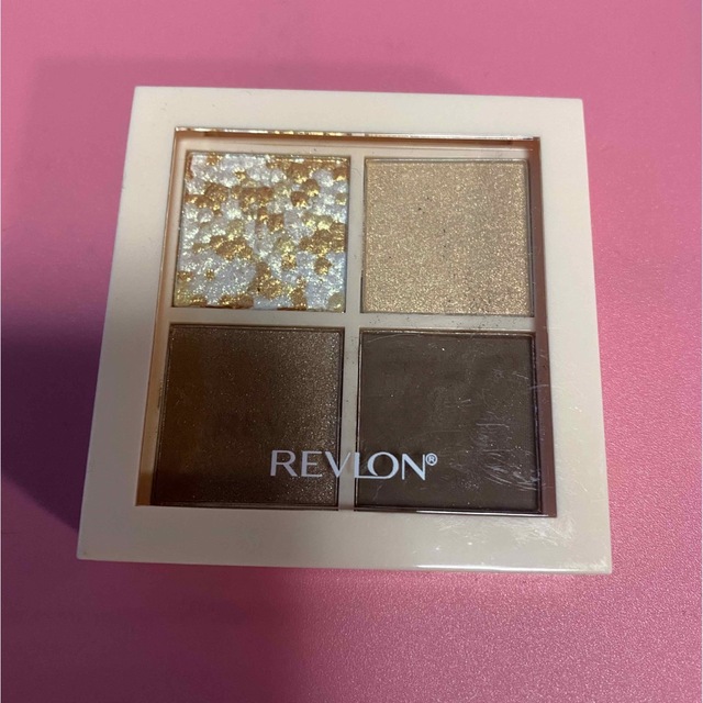 REVLON(レブロン)のレブロン ダズルアイシャドウクアッド　001 GLAZING BROWN コスメ/美容のベースメイク/化粧品(アイシャドウ)の商品写真