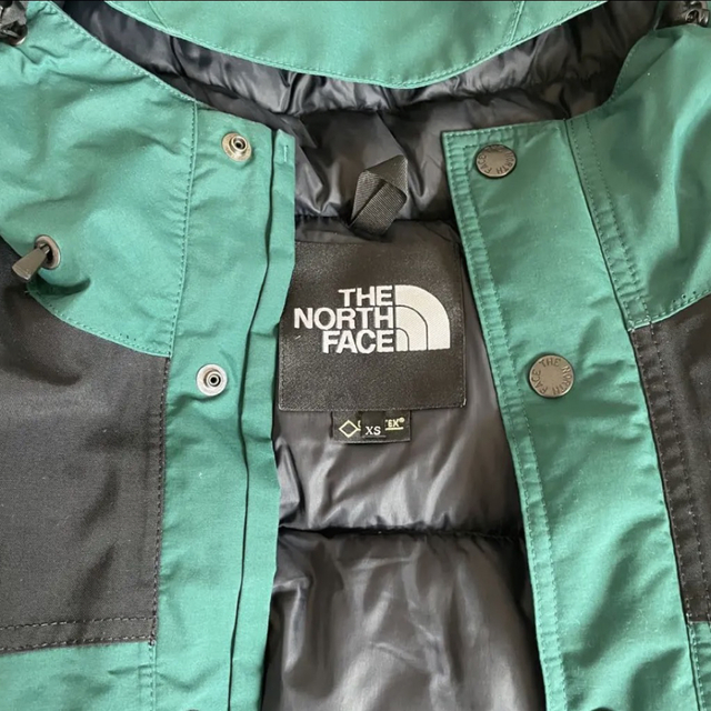 THE NORTH FACE(ザノースフェイス)のノースフェイスマウンテンダウンジャケット　XS  ボタニカルグリーン メンズのジャケット/アウター(ダウンジャケット)の商品写真