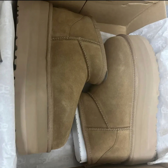 UGG CLASSIC ULTRA MINI PLATFORM 1