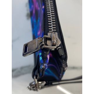 VALENTINO - ヴァレンティノ クラッチバッグ ポーチ ブラック ネオンの