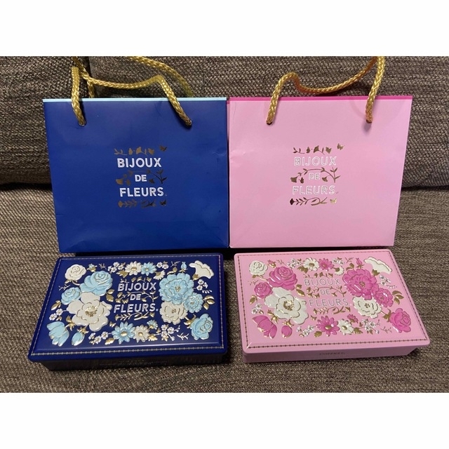 モロゾフ BIJOUR DE FLEURS 空き缶 お菓子缶 花柄 紙袋付き