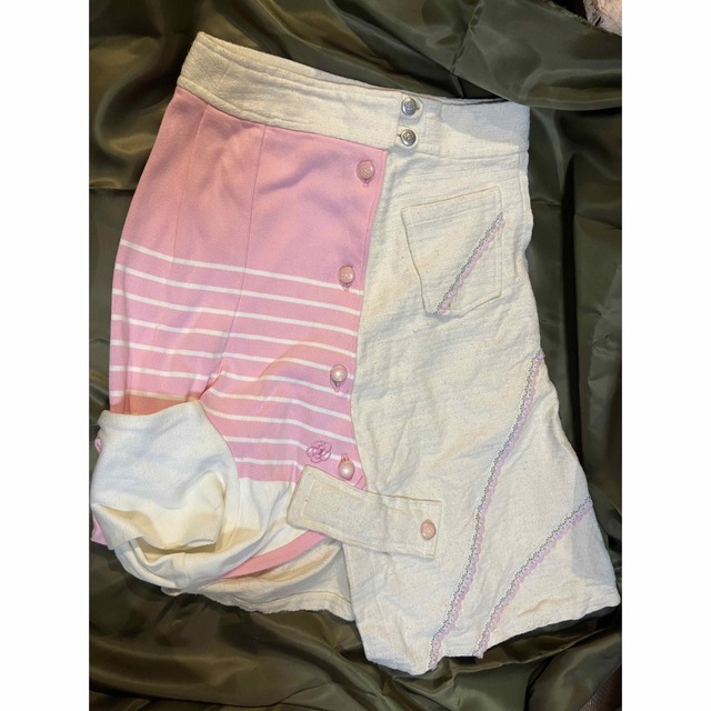 クレイサス リメイク 膝丈 スカート 薔薇 バラ ボーダー オンリーワン レディースのスカート(ひざ丈スカート)の商品写真