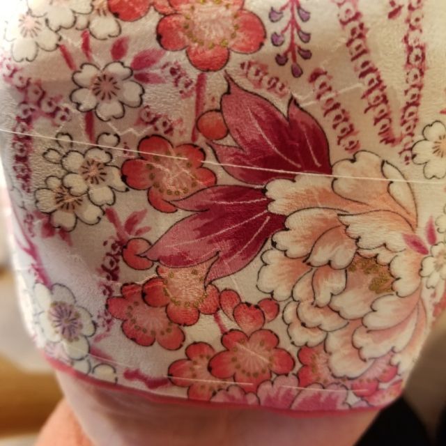 【裄66cm】豪華！華やかなピンクの花々が拡がる正絹の小振袖（NO.116)