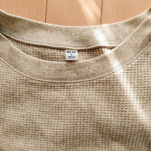 UNIQLO(ユニクロ)のユニクロ　S　ワッフル　カットソー　春ニット レディースのトップス(Tシャツ(長袖/七分))の商品写真