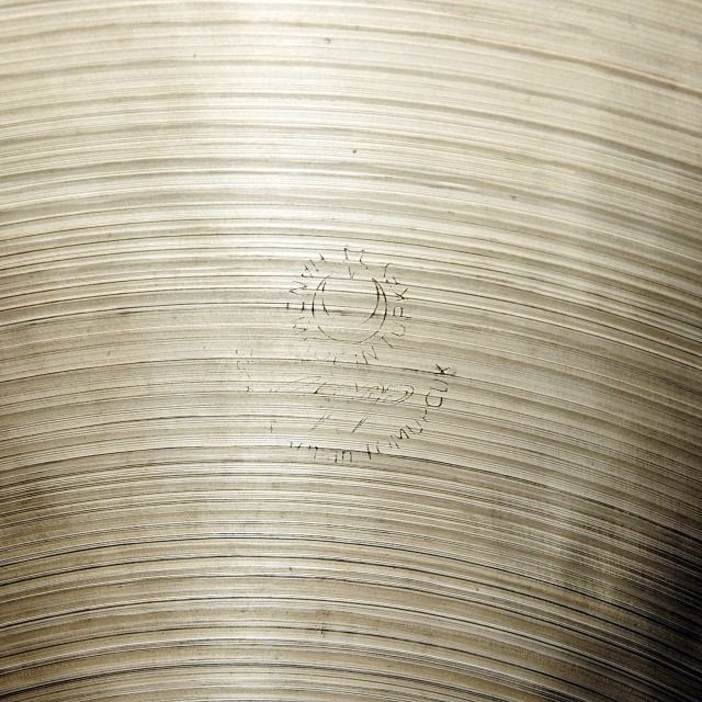 イスタンブル アゴップIstanbul Agop Azure 18" 楽器のドラム(シンバル)の商品写真