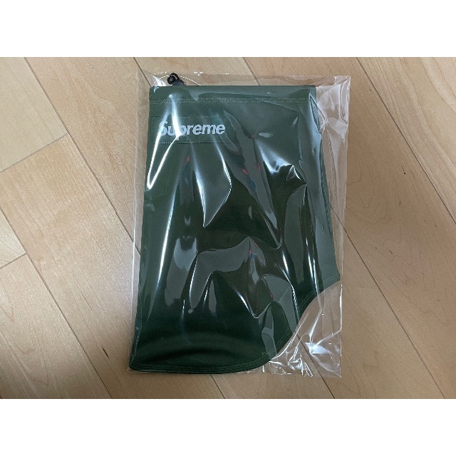 Supreme WINDSTOPPER Neck Gaiter Olive