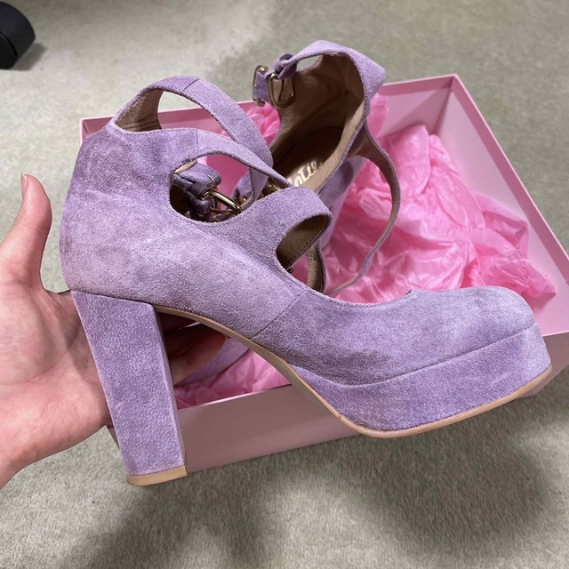 Katie(ケイティー)のKatie maggot heel shoes マゴットヒール　パンプスラベンダ レディースの靴/シューズ(ハイヒール/パンプス)の商品写真