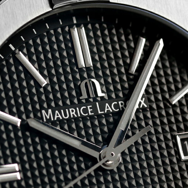 MAURICE LACROIX(モーリスラクロア)の【新品】モーリスラクロア MAURICE LACROIX 腕時計 メンズ AI6008-SS001-330-1 アイコン オートマティック 42mm AIKON Automatic 42mm 自動巻き（ML115/手巻き付） ブラックxブラック アナログ表示 メンズの時計(腕時計(アナログ))の商品写真