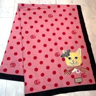 グッチ(Gucci)の☆美品☆GUCCIxヒグチユウコ ウールブランケット ピンク 猫 刺繍(その他)