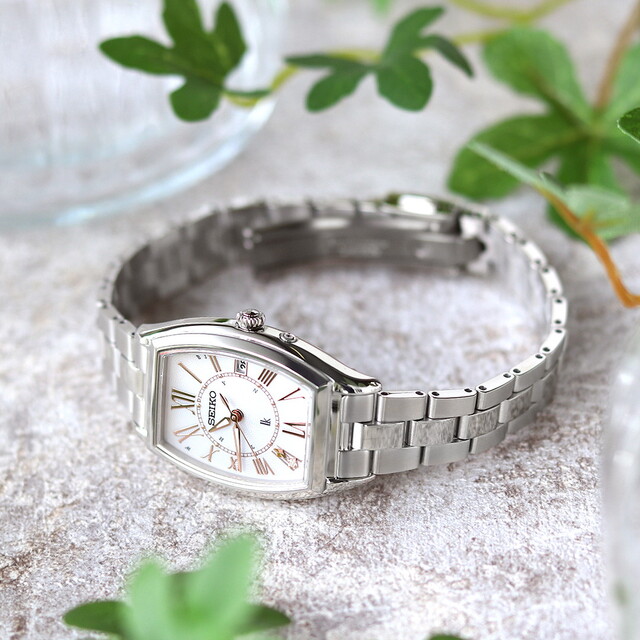 セイコー SEIKO 腕時計 レディース SSQW049 ルキア レディダイヤ 大人クラシック Web流通専用モデル LUKIA Lady Diamond 電波ソーラー（1B32） ホワイトシェルxシルバー アナログ表示