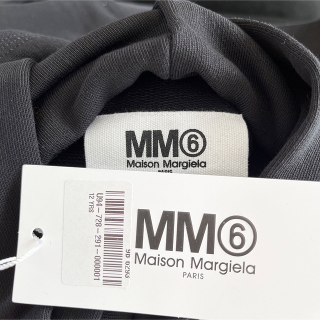 即納お得】 MM6 - MM6 Maison Margielaマルジェラ ロゴプリント