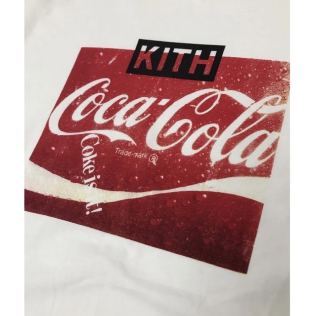 KITH×Coca cola （キス×コカコーラ） コラボプリントＴシャツ