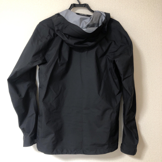 （新品）黒xs ARC'TERYX  アークテリクス　ベータジャケット