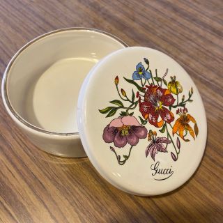 グッチ(Gucci)のGucci  グッチ　陶器　小物入れ(小物入れ)