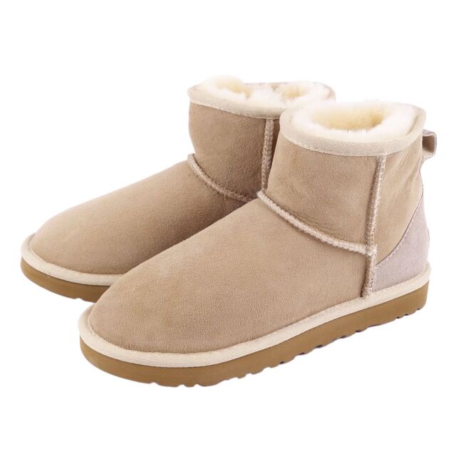 UGG(アグ)の未使用 アグ UGG ブーツ クラシック ミニ 2 CLASSIC MINI 2 ムートン シューズ 靴 レディース 24cm ベージュ レディースの靴/シューズ(ブーツ)の商品写真