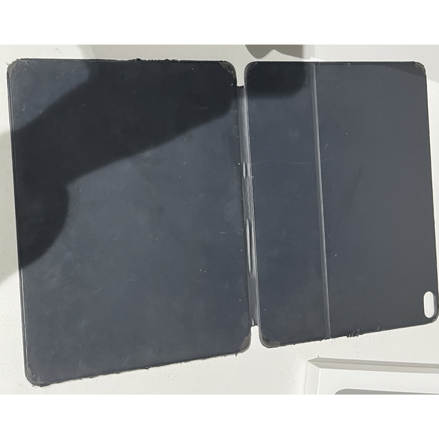 今だけ値下げ！　iPad smart folio 12.9iPad