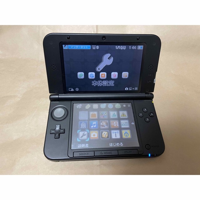 3DS LL カセット付属。