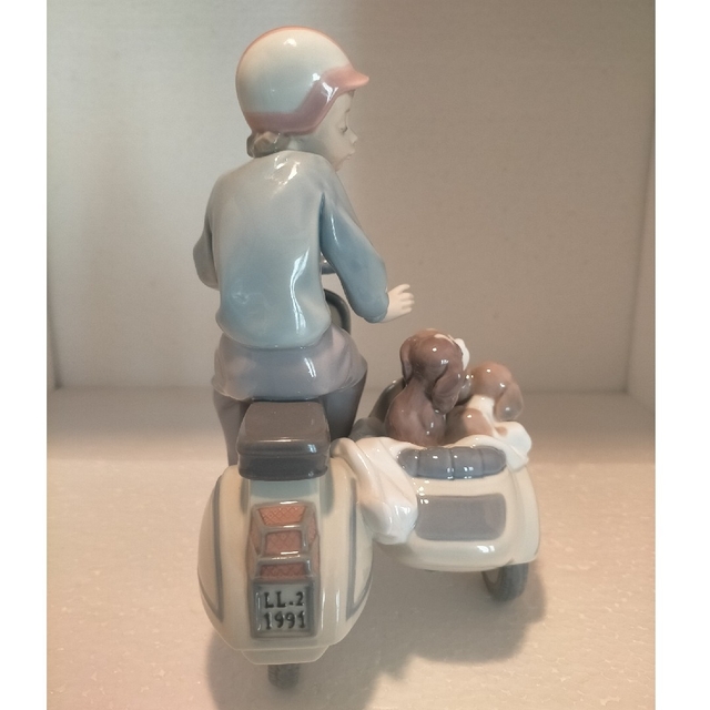 非常に高い品質 リヤドロ lladro cargo 「大切な同乗者」precious 置物