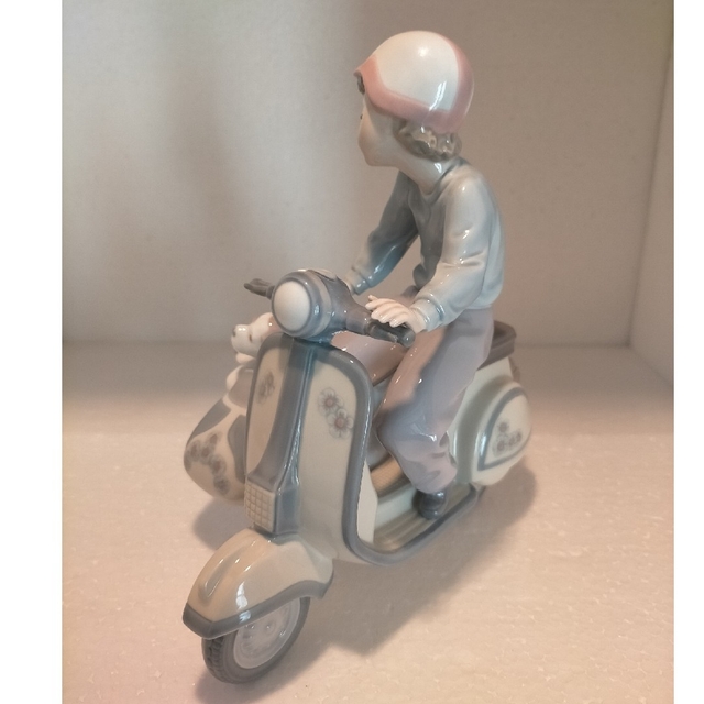非常に高い品質 リヤドロ lladro cargo 「大切な同乗者」precious 置物