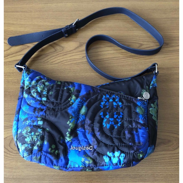 DESIGUAL - DESIGUALデシグアルのクロスボディバック(used美品
