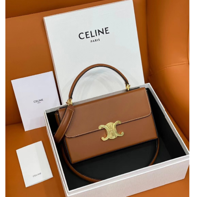 期間限定お試し価格】 celine ショルダーバッグ TRIPMPHE BOX セリーヌ