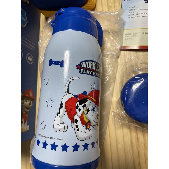 新品  パウパトロール 水筒　ステンレス　ストロー　コップ　チェイス　ブルー キッズ/ベビー/マタニティの授乳/お食事用品(水筒)の商品写真
