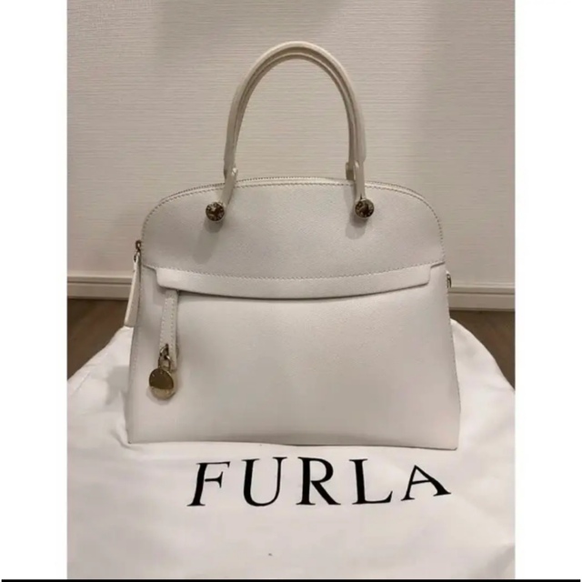 FURLA フルラ PIPER M パイパー 誠実