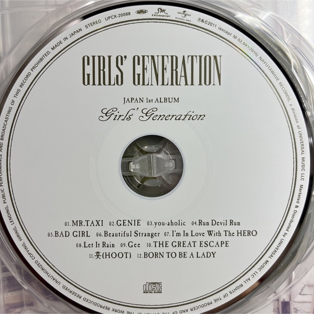 少女時代(ショウジョジダイ)のGIRLS' GENERATION（期間限定盤CDxDVD）+DVD エンタメ/ホビーのDVD/ブルーレイ(ミュージック)の商品写真