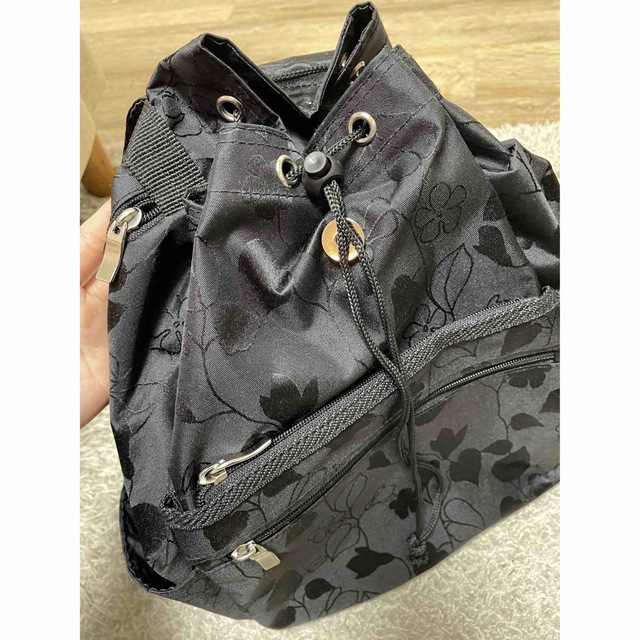 リュック　小柄　黒 レディースのバッグ(リュック/バックパック)の商品写真