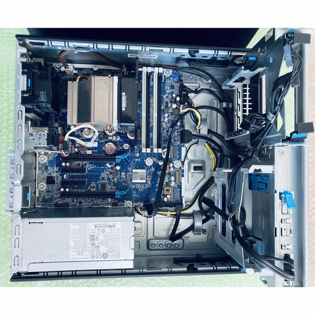 ベアボーン HP Z2 G4 SFF Workstation 6