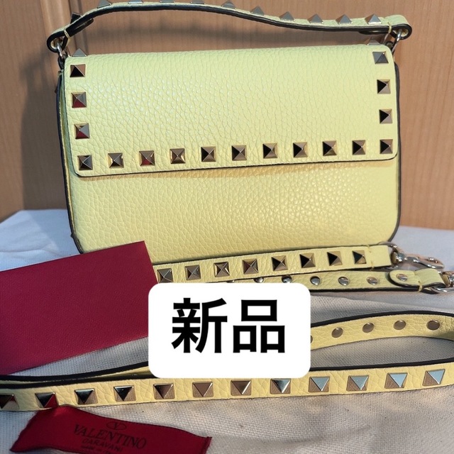 ナチュラ 【値下げ】未使用新品 ヴァレンティノ スタッズショルダー