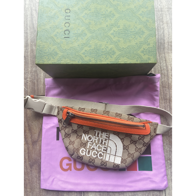メーカー直送】 Gucci - gucci north face ボディバッグ グッチ ノース