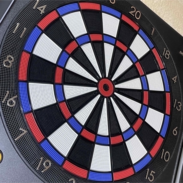 DARTSLIVE(ダーツライブ)の《美品》DARTSLIVE 200S エンタメ/ホビーのテーブルゲーム/ホビー(ダーツ)の商品写真