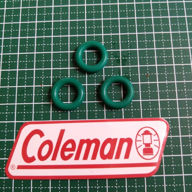 Coleman(コールマン)のコールマン　フィラーキャップ 燃料キャップ 用 代用Oリング ３個 スポーツ/アウトドアのアウトドア(ストーブ/コンロ)の商品写真