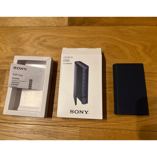 SONY(ソニー)のSONY NW-A300 ソフトケース ブルー美品 CKS-NWA300LCWW スマホ/家電/カメラのオーディオ機器(その他)の商品写真