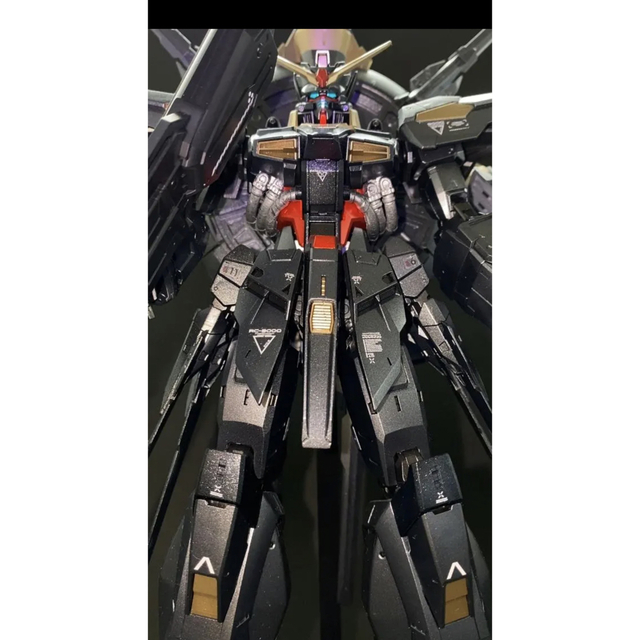 MGプロヴィデンスガンダム　ガンプラ完成品　塗装済み　マスターグレード　SEED 1