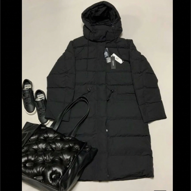 【新品タグ付き】DIESEL コーテッドパファーナイロントートバッグ