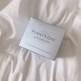 パーフェクトワン(PERFECT ONE)のパーフェクトワン　薬用ホワイトニングジェル　75g(保湿ジェル)