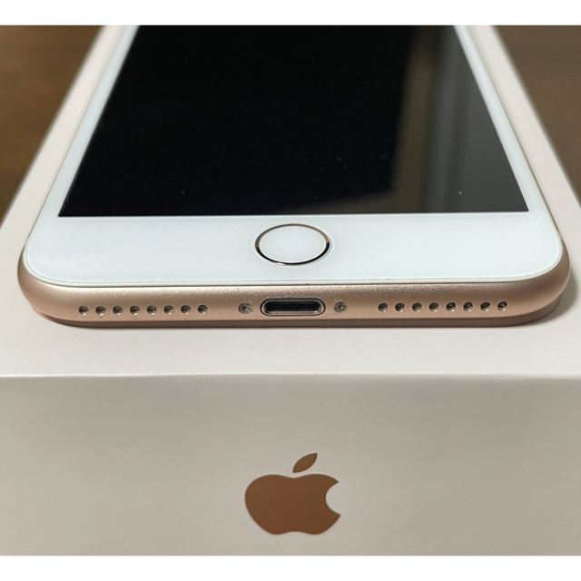 Apple(アップル)の【Apple】iPhone8 plus 256GB ピンクゴールド スマホ/家電/カメラのスマートフォン/携帯電話(スマートフォン本体)の商品写真