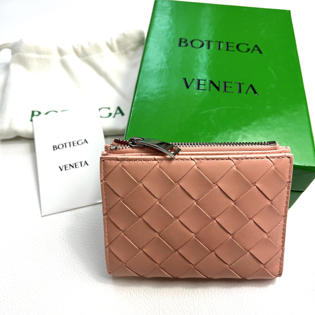 Bottega Veneta - 新品 ボッテガヴェネタ 二つ折りファスナーウォレット イントレチャート