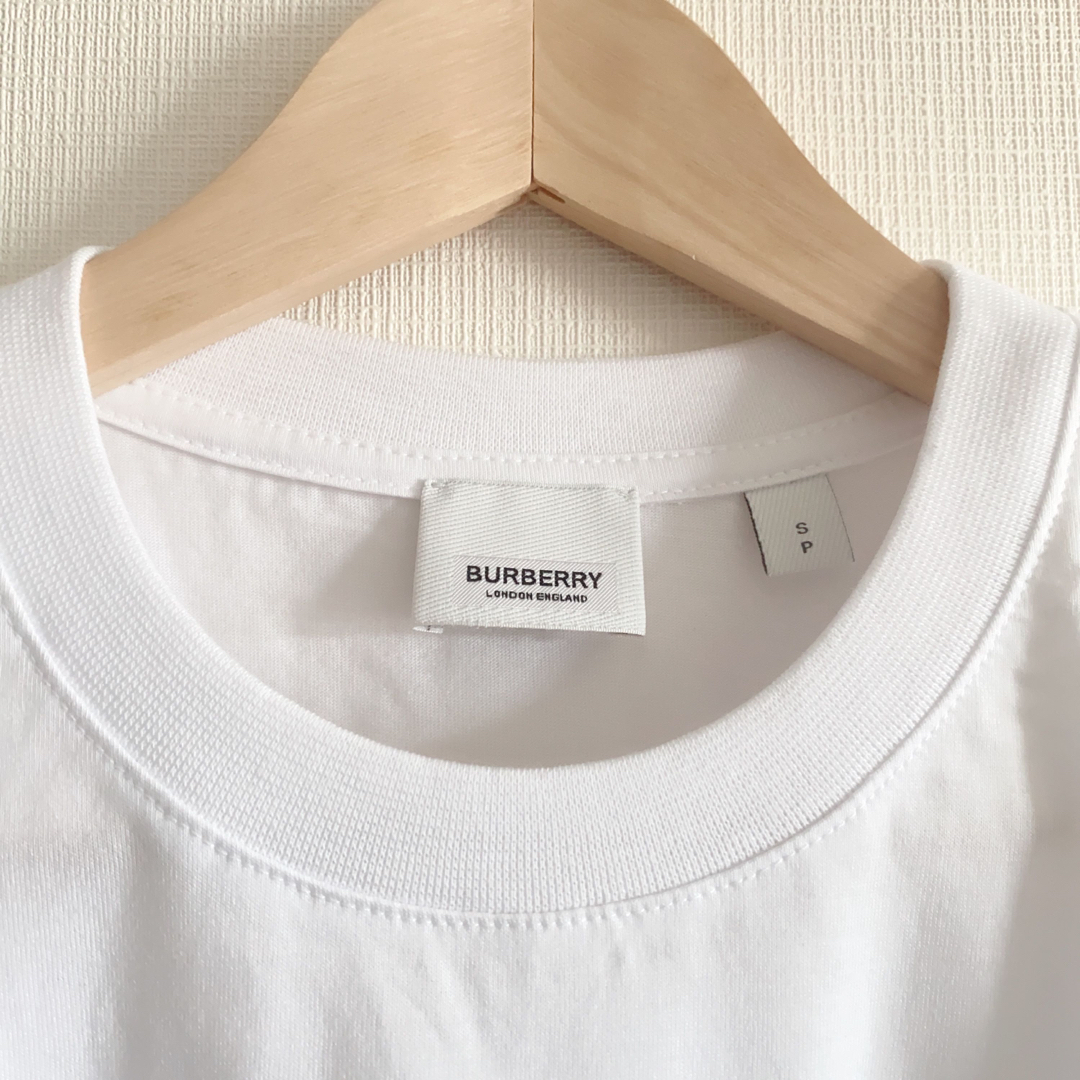 BURBERRY(バーバリー)の残１【新品】バーバリー ホースフェリー オーバーサイズ ロゴ 半袖 Tシャツ 白 メンズのトップス(Tシャツ/カットソー(半袖/袖なし))の商品写真