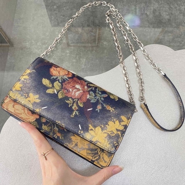 残1【新品】Maison Margiela マルジェラ 花柄 チェーンウォレット-