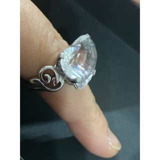 大きなハート型水晶 シルバーリング