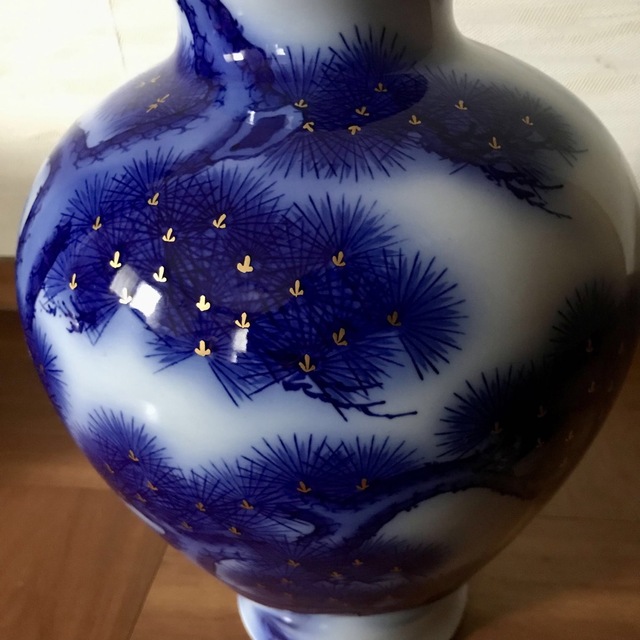 香蘭社 - 香蘭社 花瓶 染錦模様 老松文の通販 by くま's shop 香蘭社 - 香蘭社 花瓶 染錦模様 老松文の通販 by くま's shop
