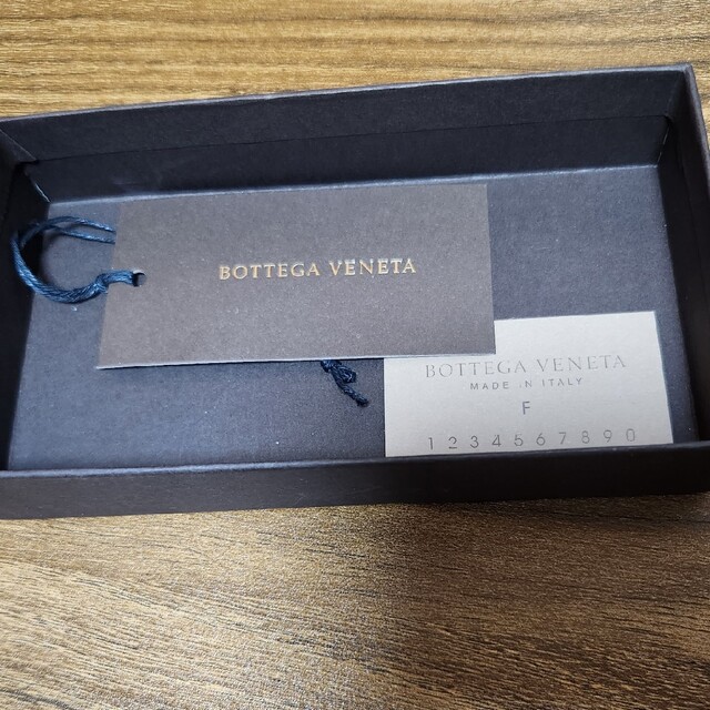 Bottega Veneta(ボッテガヴェネタ)のボッテガヴェネタ　BOTTEGA VENETA キーケース　イントレチャート　黒 メンズのファッション小物(キーケース)の商品写真