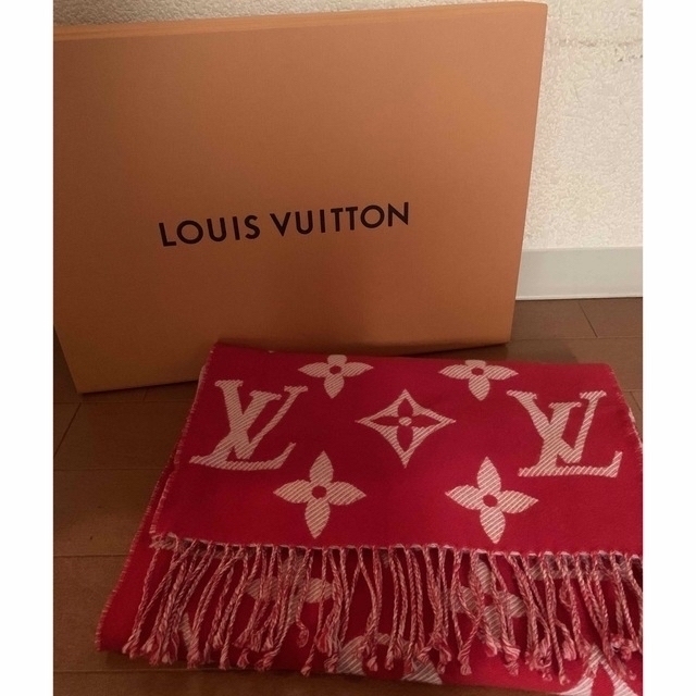 LOUIS VUITTON(ルイヴィトン)の【最終値下げ】LOUIS VUITTON マフラー レディースのファッション小物(マフラー/ショール)の商品写真