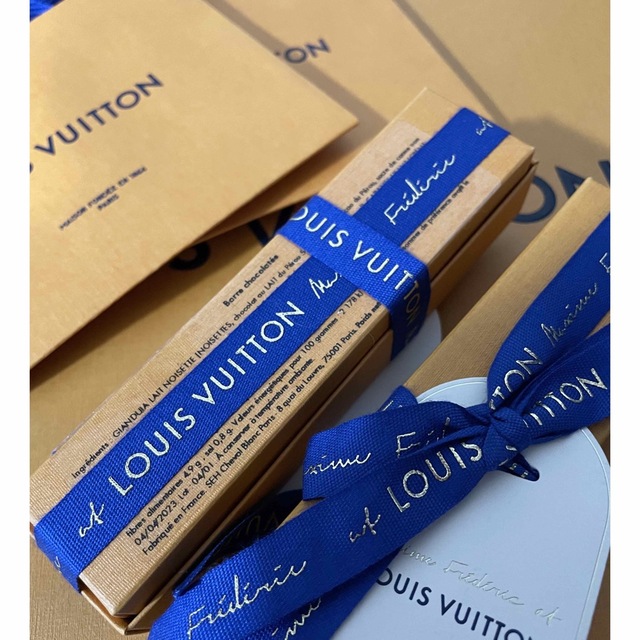 LOUIS VUITTON - ルイヴィトン チョコレート セットの通販 by り LOUIS VUITTON - ルイヴィトン チョコレート セットの通販 by り