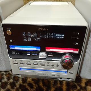 CD・MD・カセットミニコンポ 高音質 Victor 美し CD・MD・カセットミニコンポ 高音質 Victor 美し